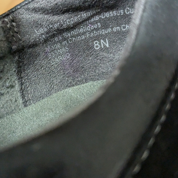 Naturalizer Carlos walking shoes black leather Very good cond. Velcro. Narrow - Picture 12 of 14